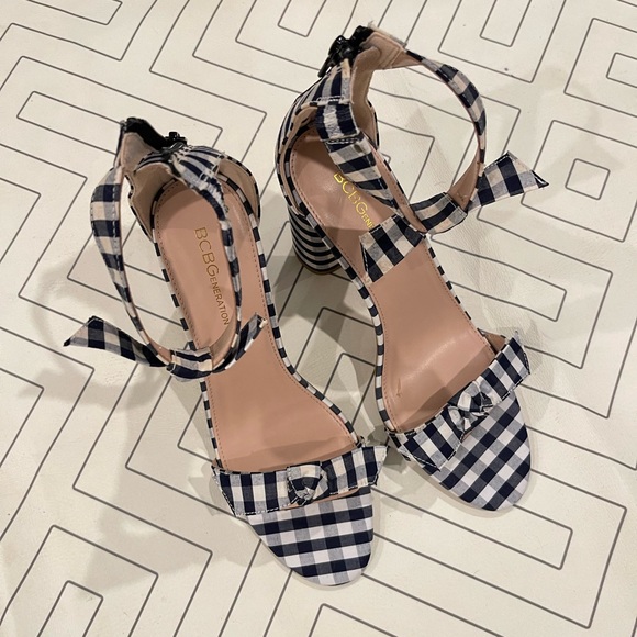 BCBGeneration Checkered Faedra Heels - Picture 2 of 12